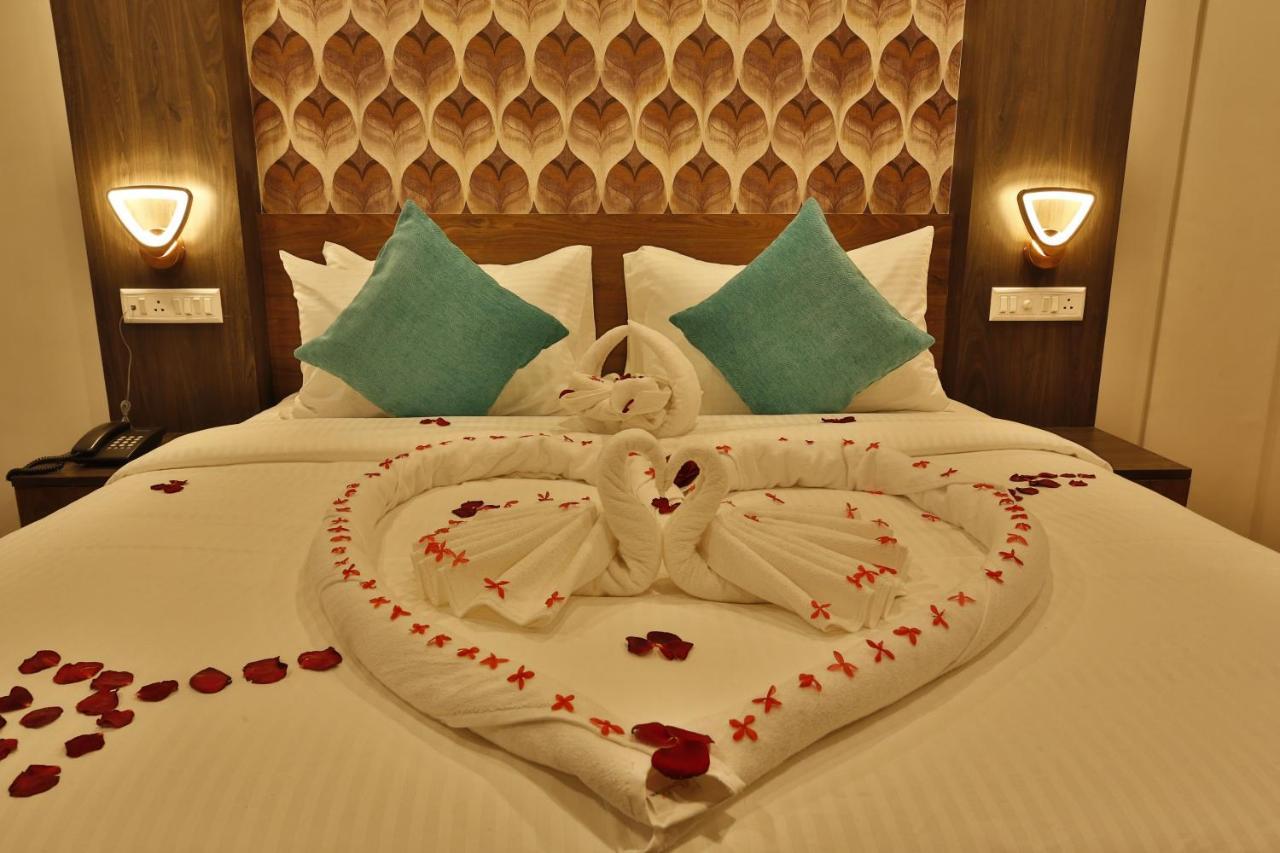 Hotel Ramtel Inn มทุราย ภายนอก รูปภาพ