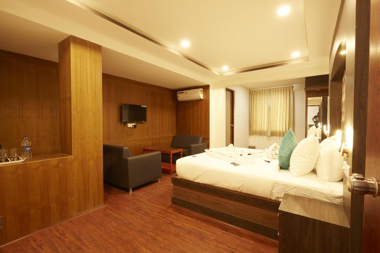Hotel Ramtel Inn มทุราย ภายนอก รูปภาพ