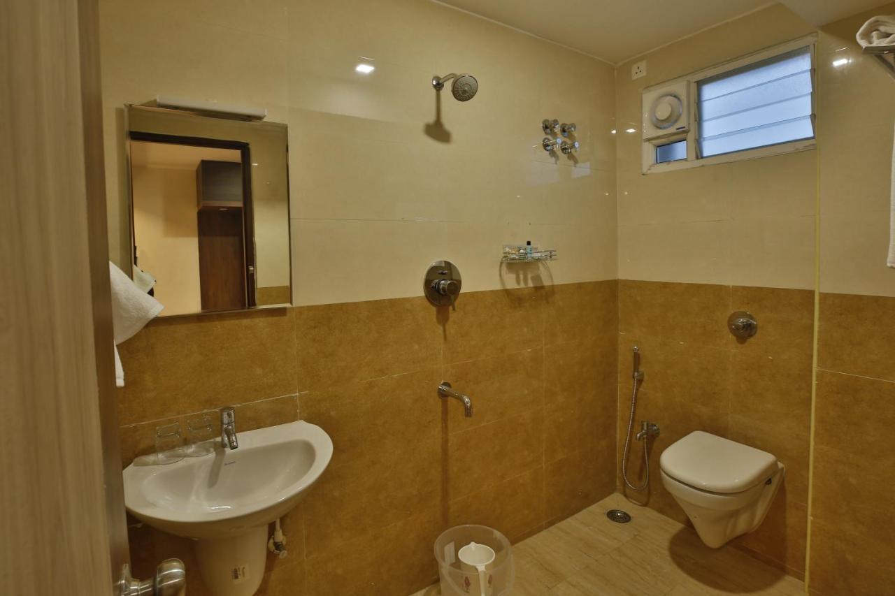 Hotel Ramtel Inn มทุราย ภายนอก รูปภาพ