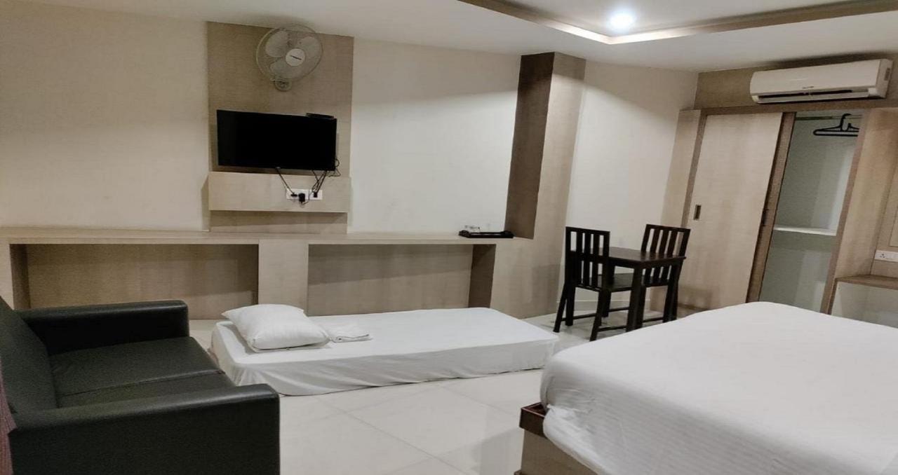 Hotel Ramtel Inn มทุราย ภายนอก รูปภาพ
