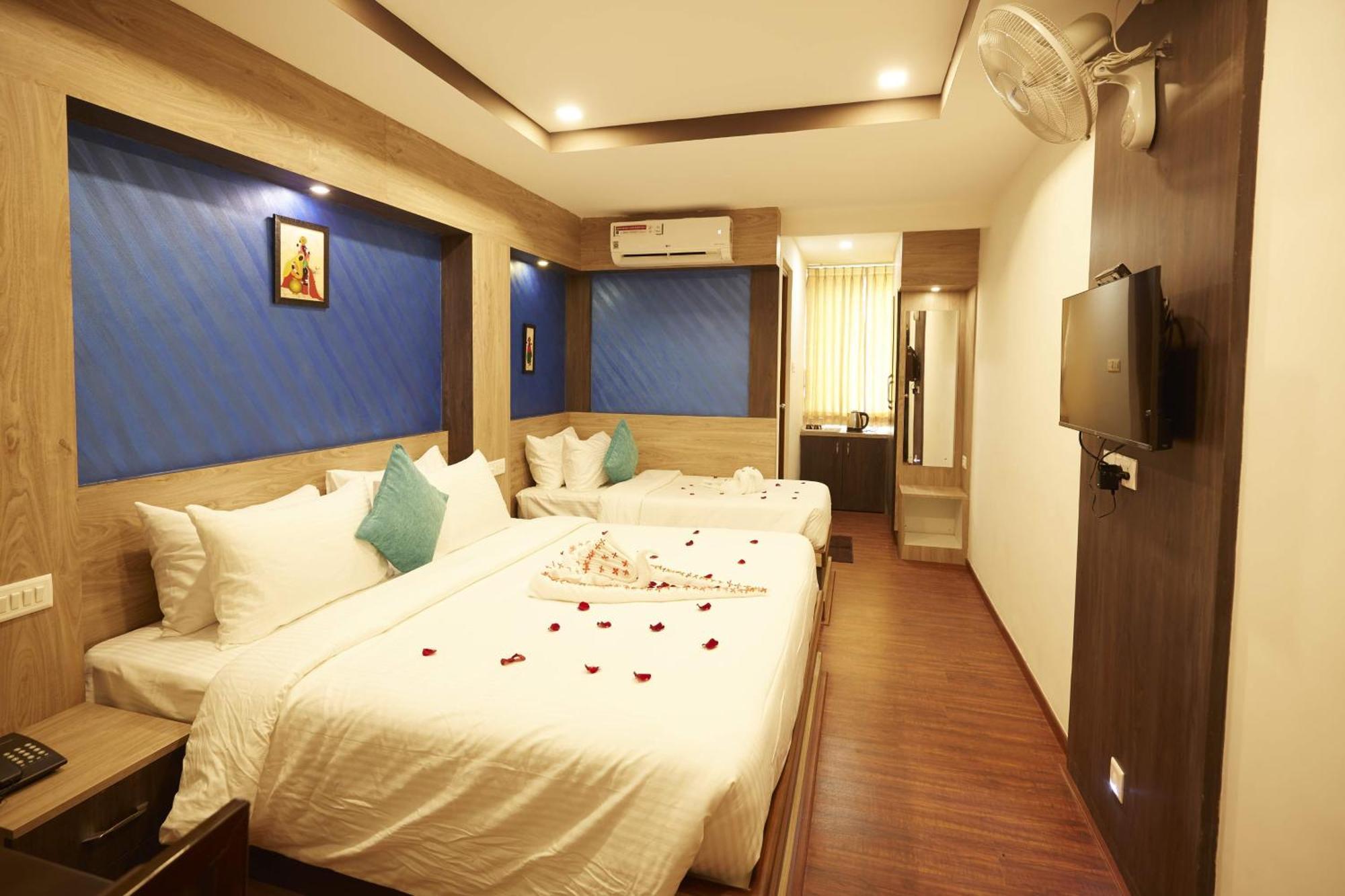 Hotel Ramtel Inn มทุราย ภายนอก รูปภาพ